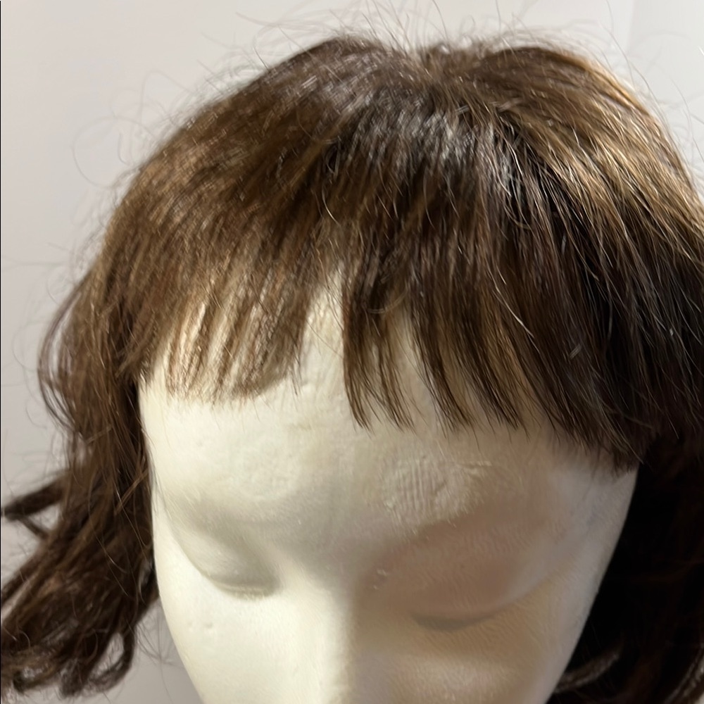 NWT NEW YORK Revlon Wig Brown Layered Bob Wig with Bangs Color 10R Brunette Hair - Picture 3 of 17